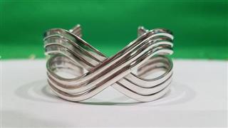 Lady's Elegant Silver Cuff Bracelet 925 Silver 37.1g